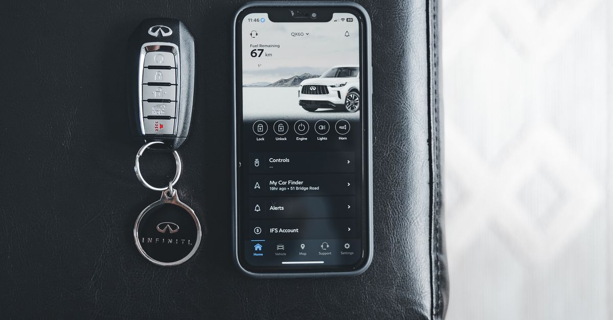 Toyota car key fob — Springfield Locksmith Corp