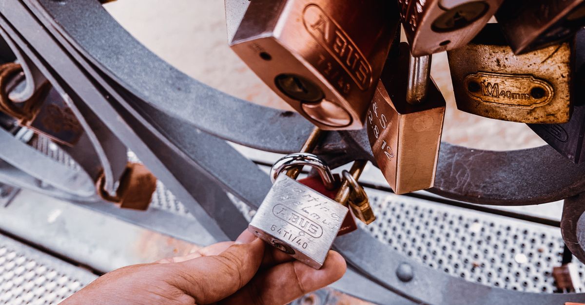 locksmith service technician — Springfield Locksmith Corp